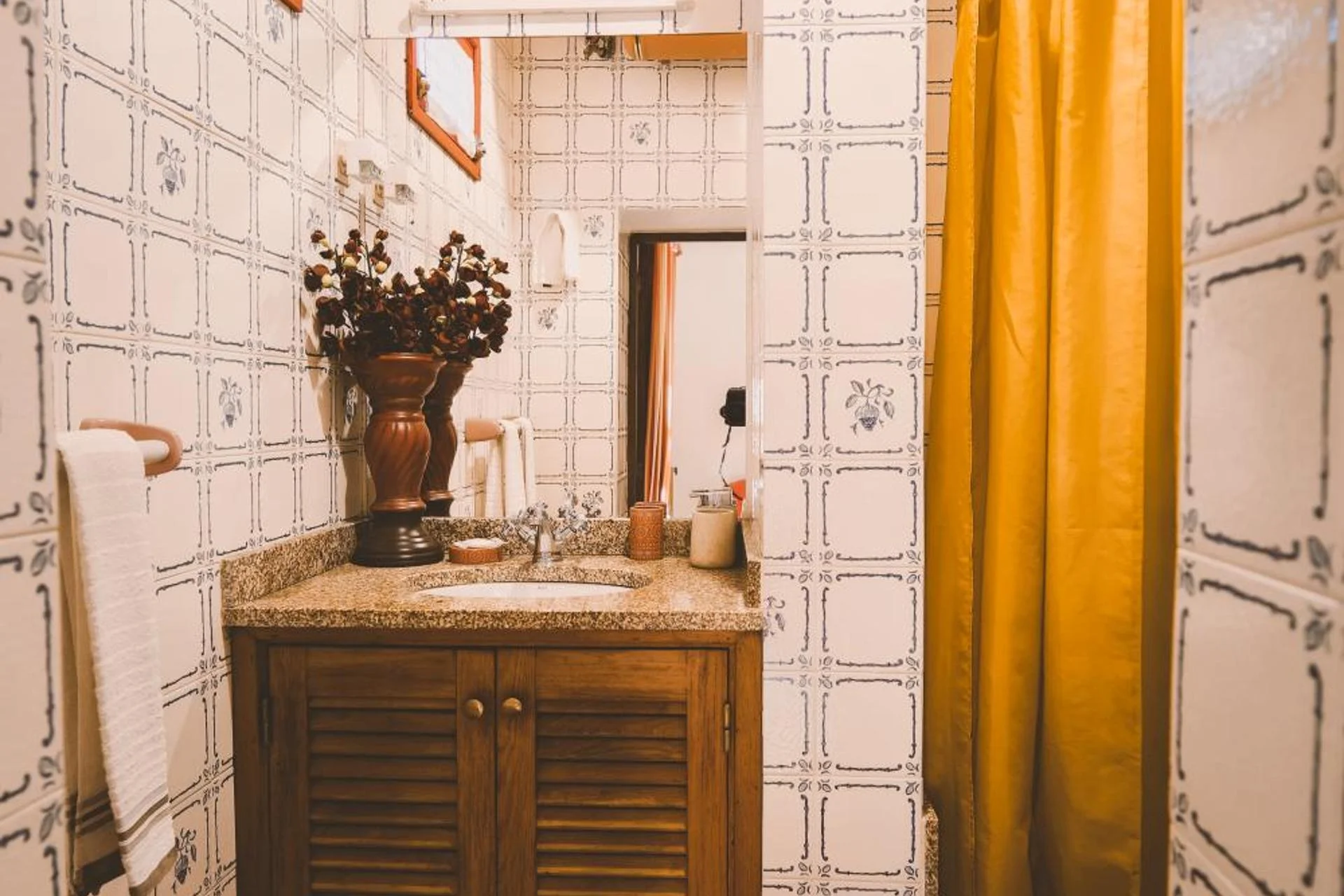 House of Varais: A Gem of Hospitality in the Heart of Nature